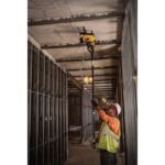 DEWALT 1In 20V MAX XR Cordless Concrete Nailer Kit with Pin Magazine - Image 4