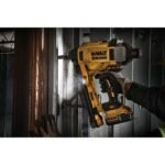 DEWALT 1In 20V MAX XR Cordless Concrete Nailer Kit with Pin Magazine - Image 5