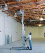Genie 18 Ft. 6 In. Superlift Contractor Material Lift - Image 2