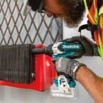Makita 18V LXT Cordless 1/2 Inch Square Drive Impact Wrench with Detent Anvil (Bare Tool) - Image 2