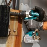 Makita 18V LXT Cordless 1/2 Inch Square Drive Impact Wrench with Detent Anvil (Bare Tool) - Image 3