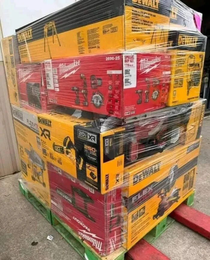 photo_2024-04-08_19-45-36-700x865-1.webp Milwaukee Tools Pallet - Image 1