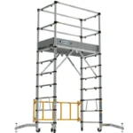 Werner 6 Ft Aluminum Telescoping Scaffold